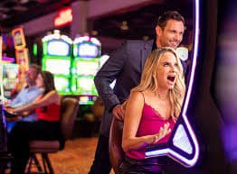 Cá cược thể thao bóng đá và live casino trên ứng dụng mobile hocvienxoso